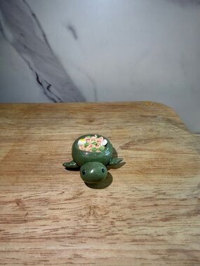 Handmade clay ramen turtle magnet - cute foodie decor